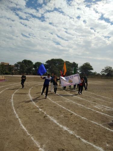 26804453_2084934078459414_935654606020297928_n