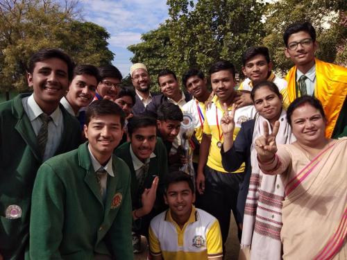 26815487_2084934341792721_7944856073284338442_n