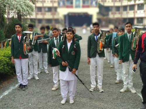 26907171_2084935651792590_3391201016339533523_n